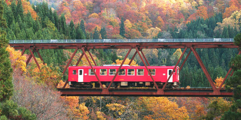 秋田內陸縱貫鐵道