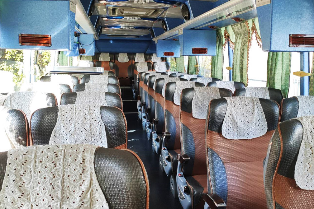 richmond bus interior mitsubishi